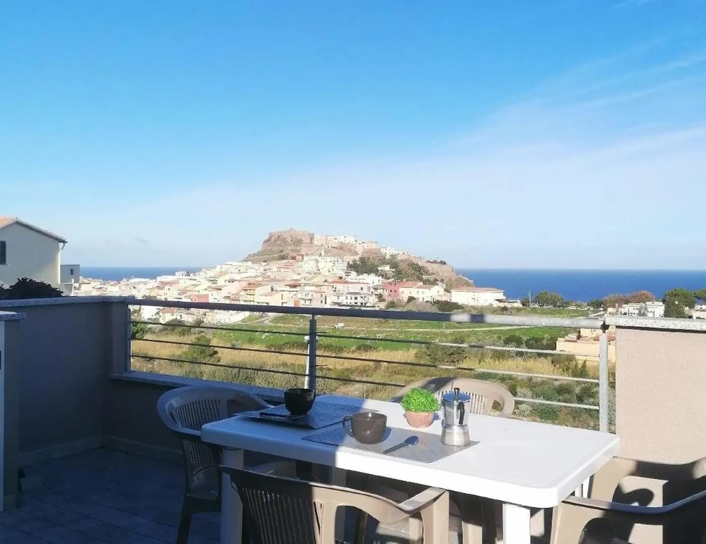 Penthouse Mit Meerblickterrasse Und Schloss Castelsardo 0*,