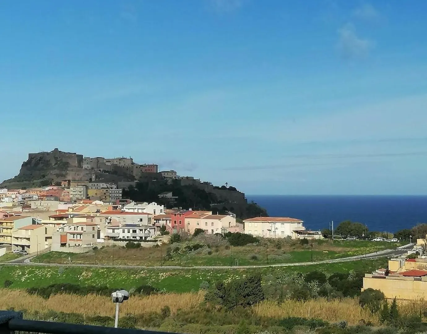 Penthouse Mit Meerblickterrasse Und Schloss Castelsardo Apartment